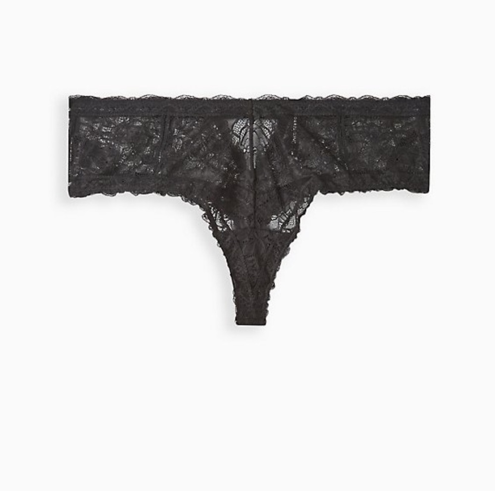 High waist cut out thong NWT torrid size 2 black
